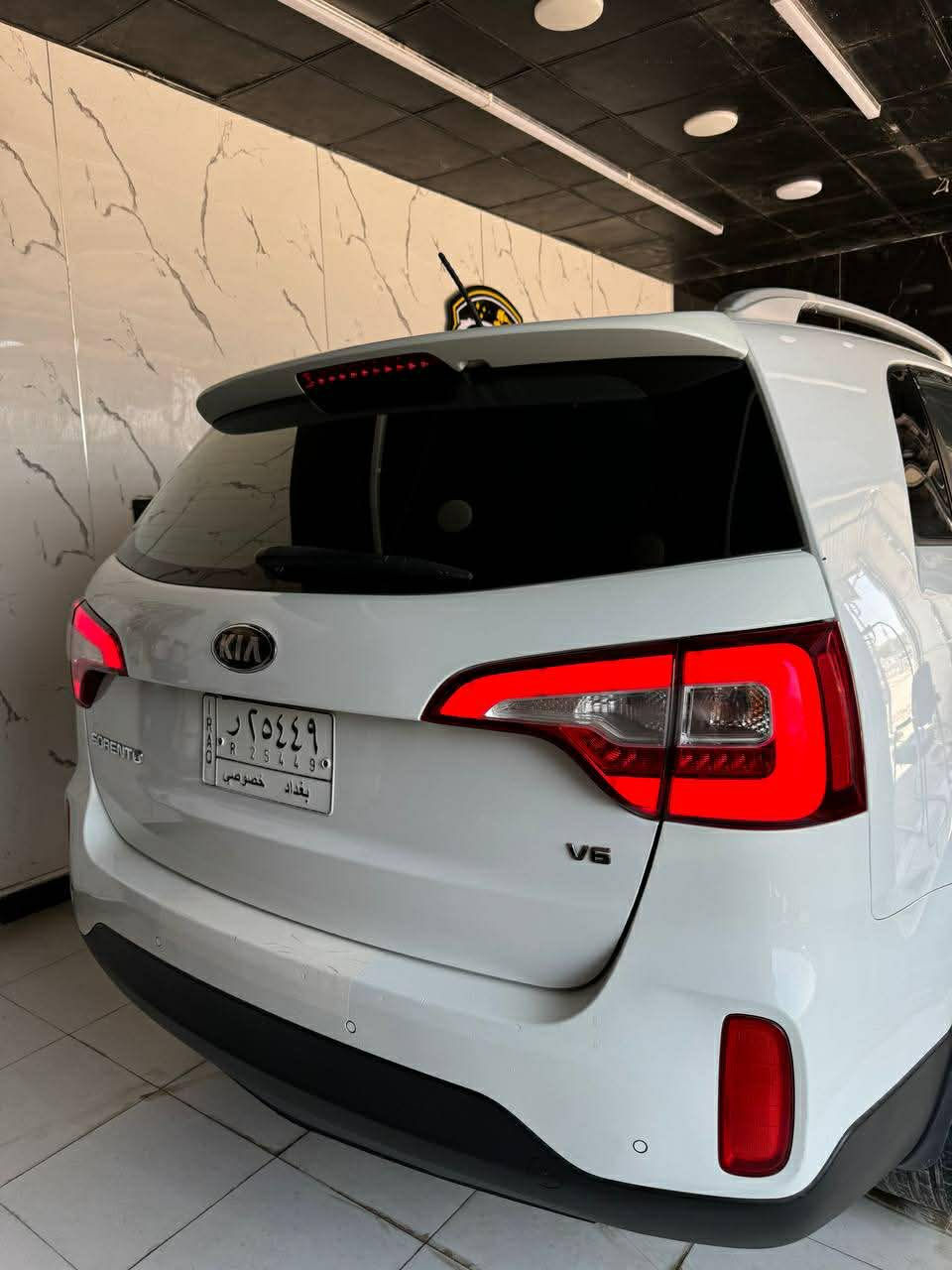 السلام عليكم
سورنتو 2014 

خليجي .. 

محرك 6 سلندر 

فول فول قابوط موصفات .. 

سقف   بانوراما .. 

تحكمات .. 

حساسات امامي خلفي .. 

مري شفط .. 

ترحيب بيبان .. 

بصمه ابواب .. 

يدات نيكل .. 

7 ..راكب .. 

ماشيه 185

سنويه جديد .. 

رقم بغداد انگليزي .. 

بيه شبر بارد باب السايق 

مكان السياره الحله..

مركز المدينه.. 

سعر200 اوبي مجال 

*********** اتصال + وتساب
