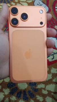 شباب ايفون  Xrمحور 17برو البيع جهاز نضيف كلش شغال بيه ويايه كامل ملحقا...