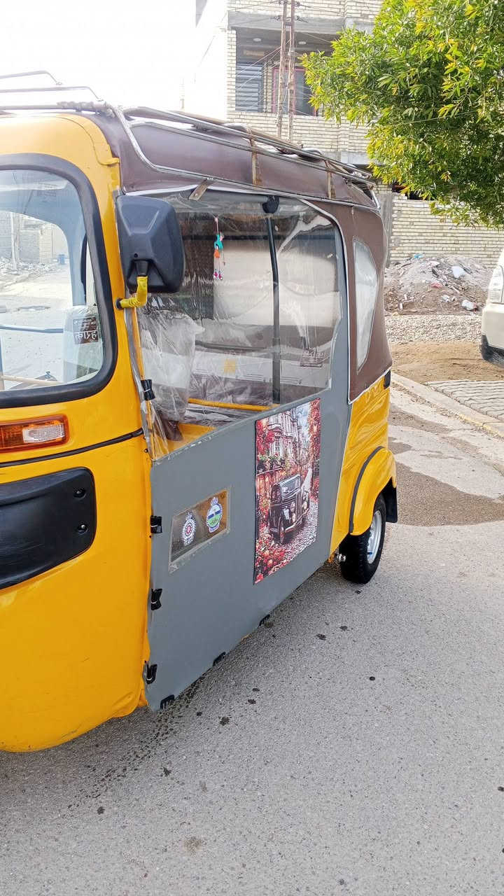 سلام عليكم تكتك للبيع موديل 21 شهر 11 تكتك جديده تخم تاير جديد رقم بغداد انكليزي باسمي تحويل ثاني يوم مكينه واكسل خير من الله قمجيات درايم شفت كله جديد سيبايه ومسجل ودوشمه كله جديد تكتك مابيهه نقص برغي بيهه ضربه بصيطه ب صفحه معمره وكاعيه اماميه مرشوشه فقط مكاني بغداد الحسينيه الراشديه السعر 7800 وبيها مجال قليل رقم الهاتف ***********
