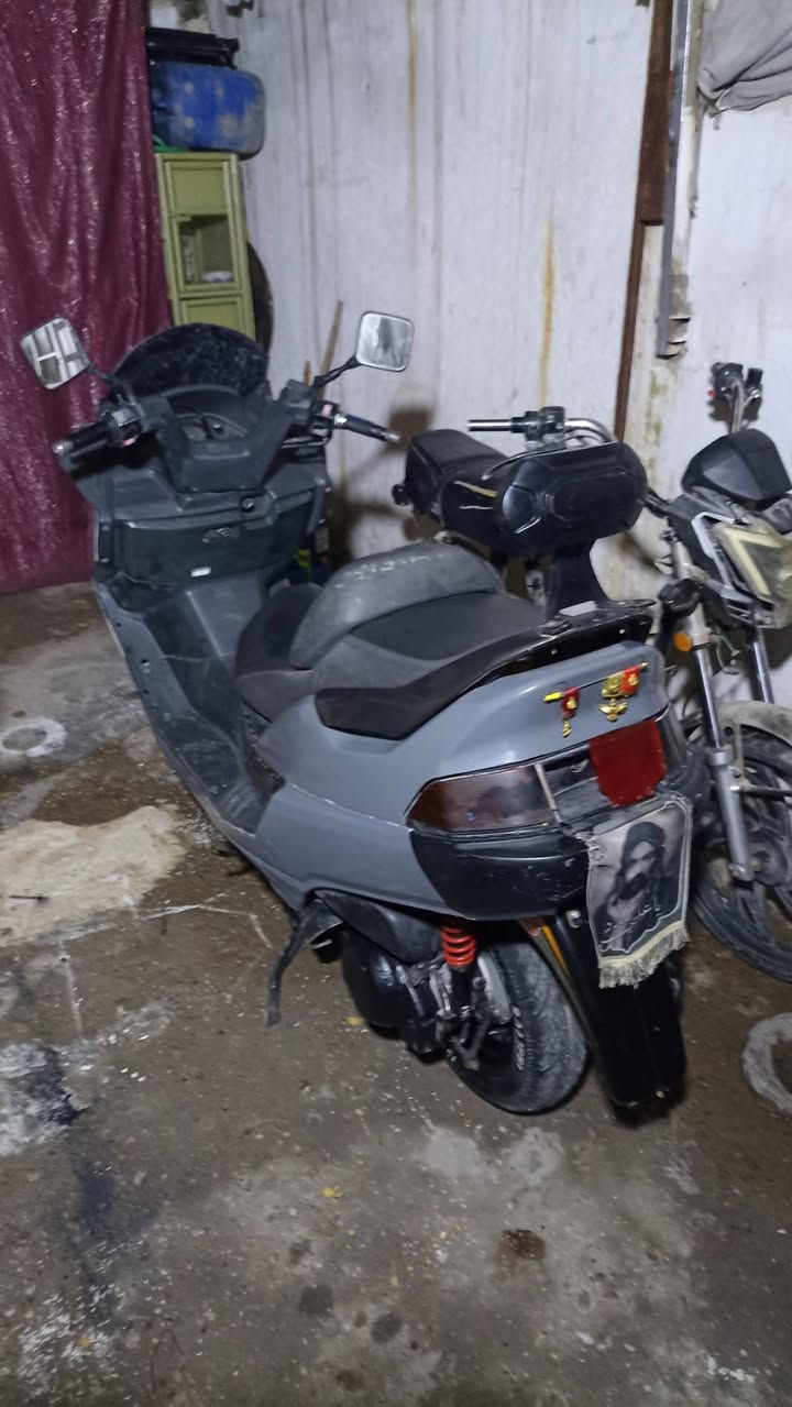 دراجه للبيع نظيفه عنوان بغداد مدينه الصدر دراجه نقصها الباطنه مالها خبط هي تشتغل السعر 500 وبيها مجال واذا اكو مراوس بدراجه دز صوره بالتعليقات لو تراسلنا على الواتساب هذا رقمي 👉🏻👈🏻0771506024👉🏻


**إذا كنت صاحب هذا الإعلان وتريد حذفه لأي سبب، رجاءا أرسل رسالة إلى الدعم الفني**