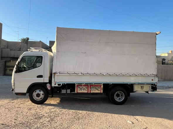 كنتر 2025 ابيعها على حادثها حمولة 6 ونص طن دبل تانكي السيارة ماشية قليل رقم بغداد تحويل ثاني يوم السيارة شغالة وتمشي اعتذر عن المراوس مكاني بغداد شارع فلسطين للاستفسار 
***********
