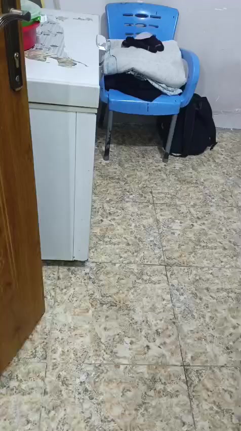 عرض بيت في منطقة جكوك الاتجاوز بيت نظيف جدا كبير سعر البيع 20 بي مجال معرض مكتب ابو حسن المياحي ***********
