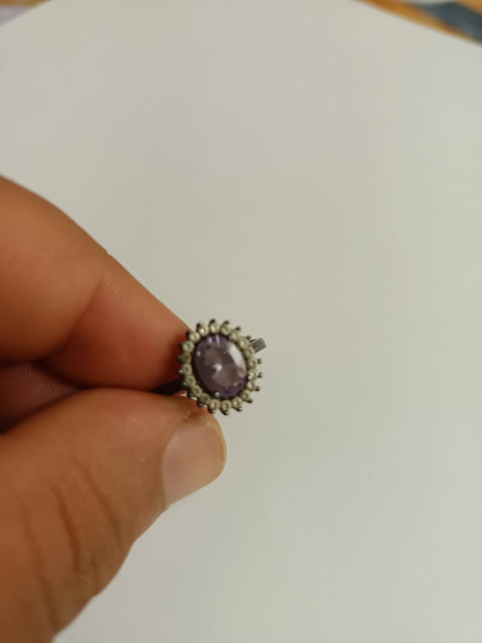 السلام علیکم للبيع شرط الفحص فضه اصلي للبيع توصيل موجود ***********
