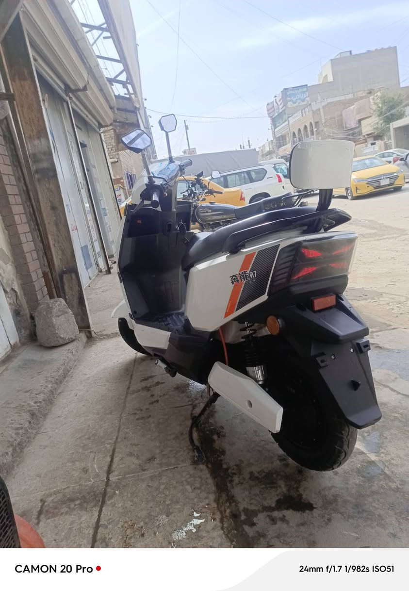 دراجه شحن للبيع مواصفات كلوب عالي ناصي زنون   شمعه ماصده أمامي خلفي   نضام R     ونضام بارك      ست بطاريات حجم كبير       سعر 550وبيه مجال         مكاني بغداد الأمين   رقمي  ***********         سويج بصمه +كارت
