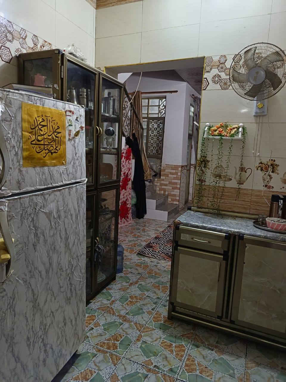 السلام عليكم
 للبيع بيت 100متر في حي النداء
 رقمه 52349
قريب الشارع المجمعات كلش
مو اول فرع... بثاني هوه صاير
 بضهر شركه الشرع للصرافه

بناء حديث صب وطابوك جمهوري وسيراميك
طابق واحد غرفه وصاله وستقبال ومطبخ وتخاريج
بلاش سعره والبيت نضيف يسوه اكثر تجي وتشوف 
السعر 78 وبي مجال بسيط جدا وبالعافيه عل ياخذه

*********** 
***********
