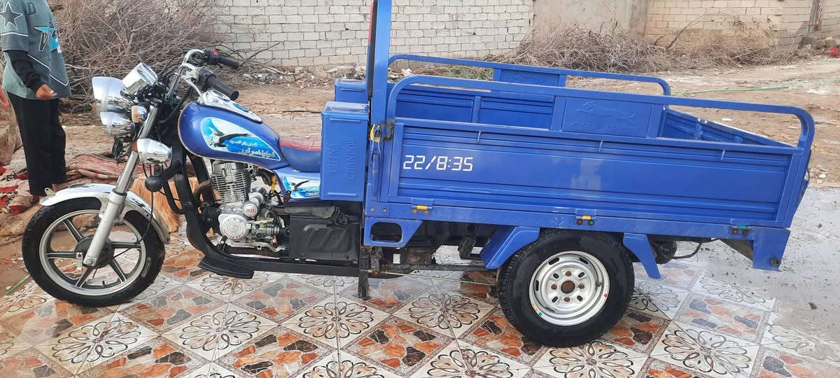 السلام عليكم ستوته للبيع موديل 23 رقم وسنويه لل 30 مكفوله كفاله عامه ستوته خير من الله السعر مليونين ونص العنوان الدوانيه سنيه رقم ***********  ***********
