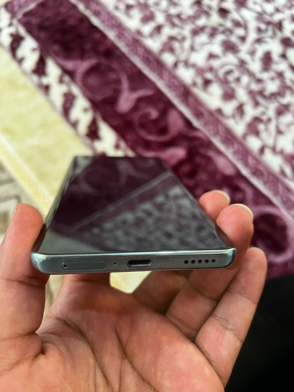 سلام عليكم
متاحح...
جهاز هونر x9cللبيع 
نظافه 100% 
جماعت. البوبجي يشغل 120 فريم 
ذاكره 256 .
رام 16(8+8)
بطاريته 6600 
مقاوم للكسر.. 🔨 والماء💧
لون برمائي 
ملحقاته كاملة 
للأستفسار اكثر اتصل على الرقم التالي ***********

