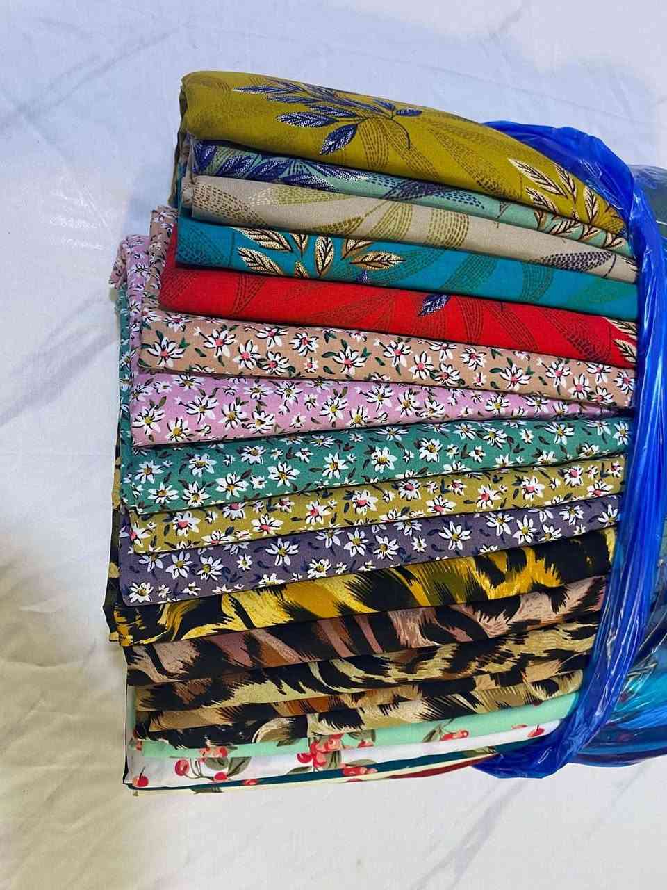 اسعار. مناسبه.  الاقماش قطعتين. اب 500. الاف.    ملابس. اي قطعه 500. تلاف.     ***********.  بي. واتساب
