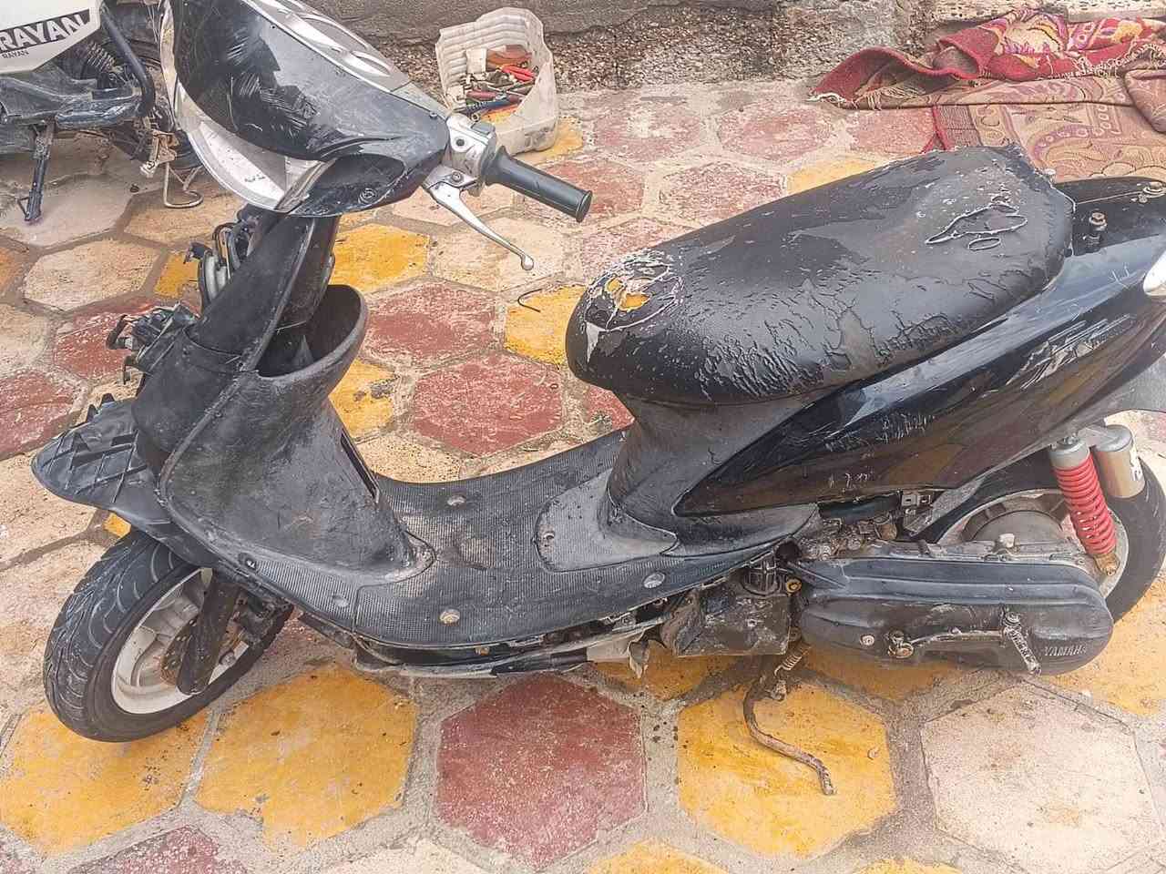 سلام عليكم دراجه للبيع سعر 150مكاني ناصريه زديناويه


**إذا كنت صاحب هذا الإعلان وتريد حذفه لأي سبب، رجاءا أرسل رسالة إلى الدعم الفني**