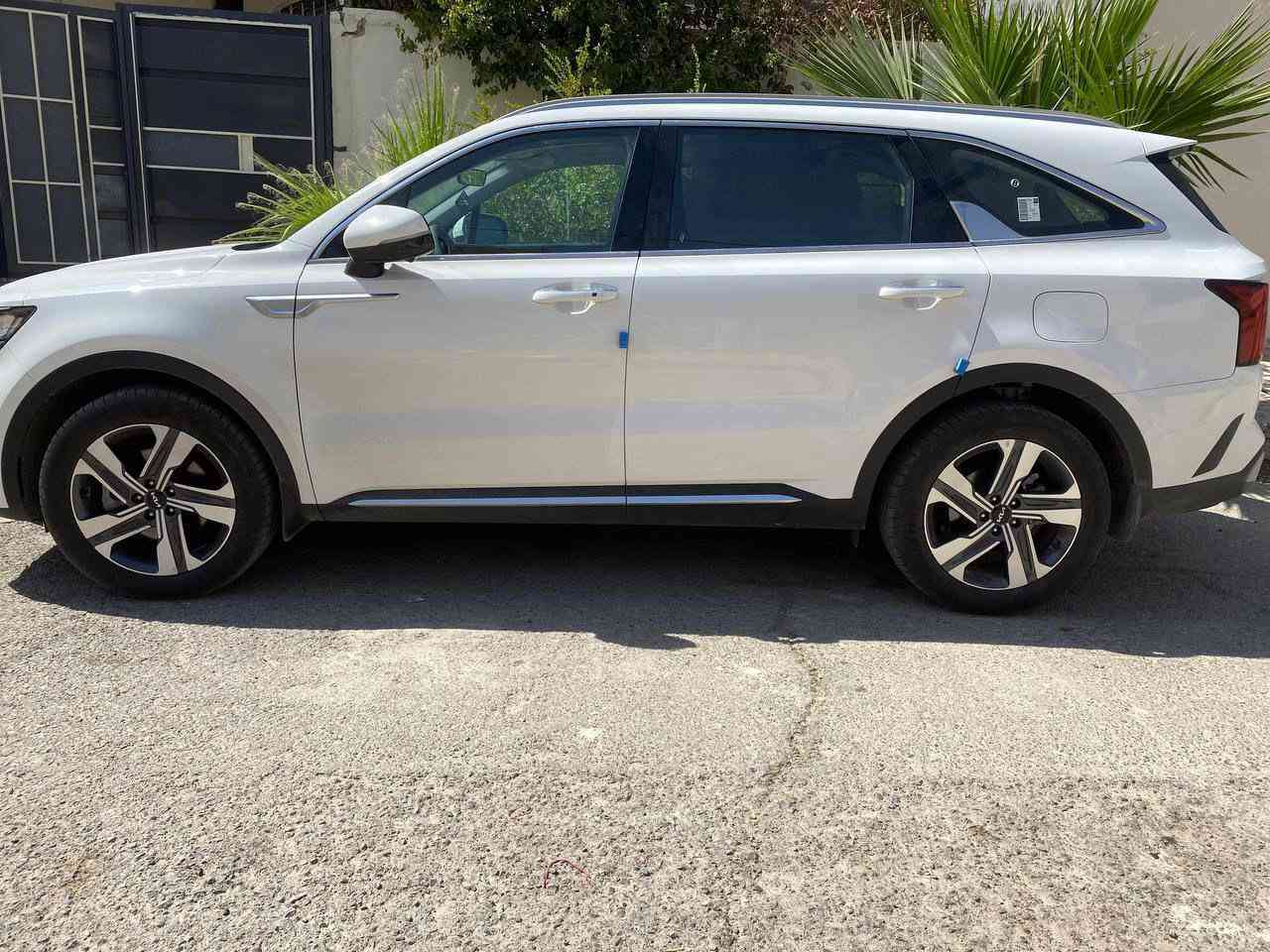 سورنتو 2023 
83000Km
فول موصفات 
كشنات جلد 
تبريد ثلاث قطع 
بانورما 
صندوق شفط 
محرك 4. 2500 
بردات 
اضاءه داخليه متغيره 
كامرات 360 درجة محيطية 
مري شفط كهربائي 
اوتو هولد 
مانع انزلاق
مانع منحدرات 
تحديد سرعه 
رقم اربيل هزه جديده 
كير محرك ضمان شركة 
كلين زيرو مكفوله من صبغ وتبديل 
سعر 278$

غرمات بحدود 11$ ورقه ينزل من السعر او حسب الاتفاق


**إذا كنت صاحب هذا الإعلان وتريد حذفه لأي سبب، رجاءا أرسل رسالة إلى الدعم الفني**