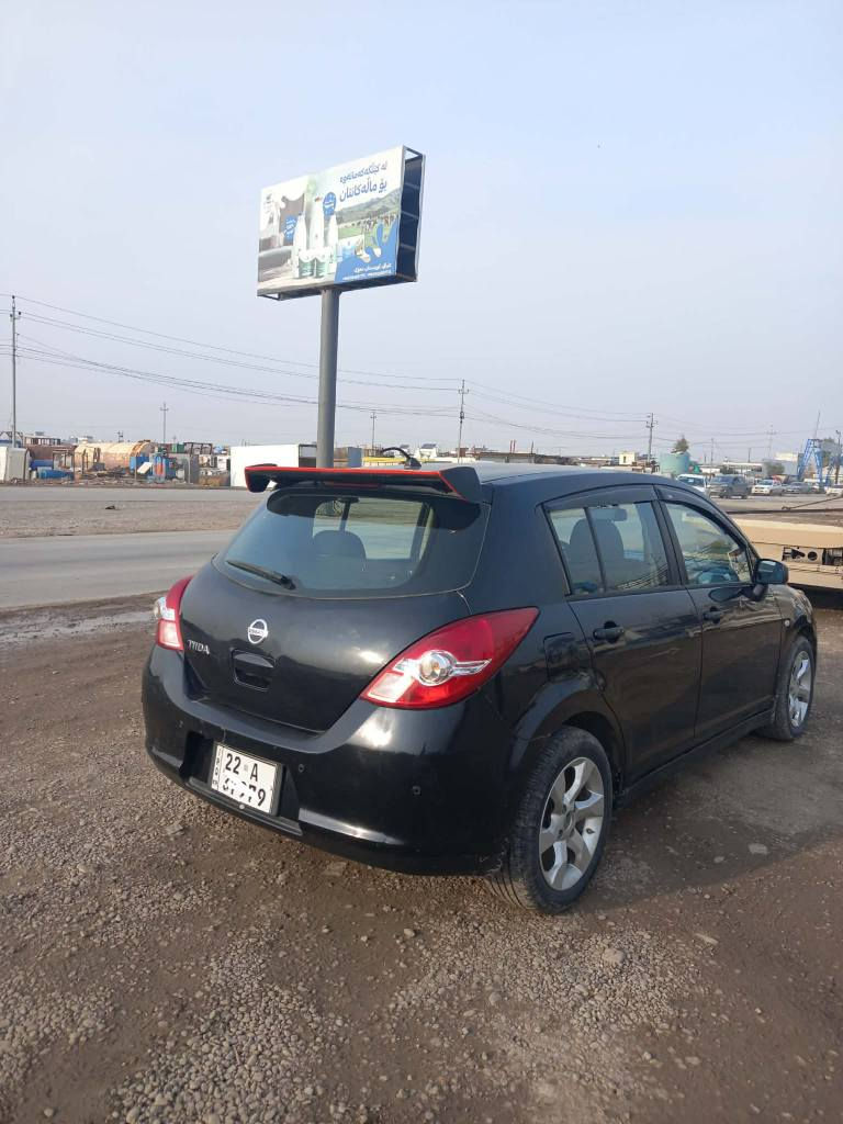 نيسان تيده گيرعادي2009 يه ك پارجه سبوخ
*********** أربيل, العراق
