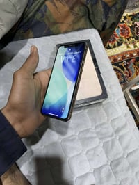 ايفون ١١ برو • بطارية 69% • حي النصر