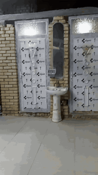 حي الغدير الثانية • ٢٢٠م • ركن بي محل