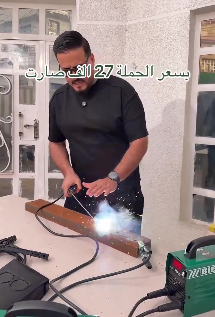 ماكنه الحام شركه بريمن الماني  سعر القطعه 27 الف توصيل 5 الف 3كرت 4كابستر الحار 2مترونص البارد متر ونص قناع واقي فرجه سيم  ضمان المده 6شهر الحجز رسل رقم والعنوان ***********
