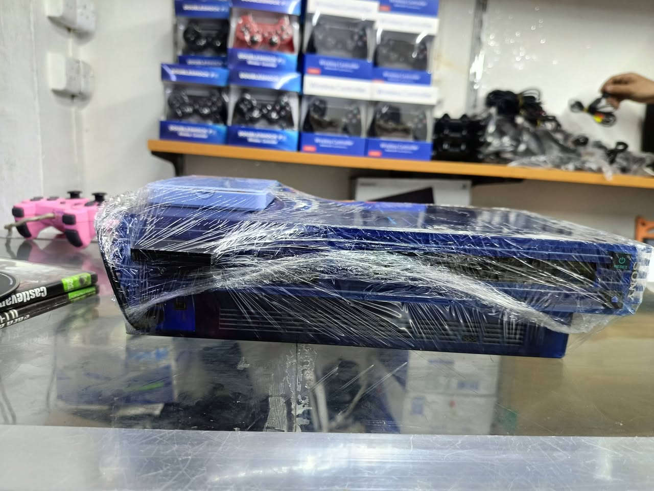 هذا جهاز سوني 2 شفاف أزرق (Ocean Blue) نسخة يابانية اصلي للبيع عندك سعر تعال خاص اذا ما قدرت علق فقط اني اراسلك


**إذا كنت صاحب هذا الإعلان وتريد حذفه لأي سبب، رجاءا أرسل رسالة إلى الدعم الفني**