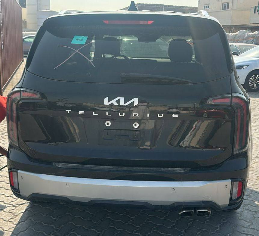 توليرايد 2024 السيارة موجودة الان بالامارات
مكفوله واصل ميناء ام قصر او سفوان 257$
مدة الوصول من ١٥-٢٥يوم 
يمكن ادخالها بكتاب شهداء 
*********** بعقوبة, ديالى
