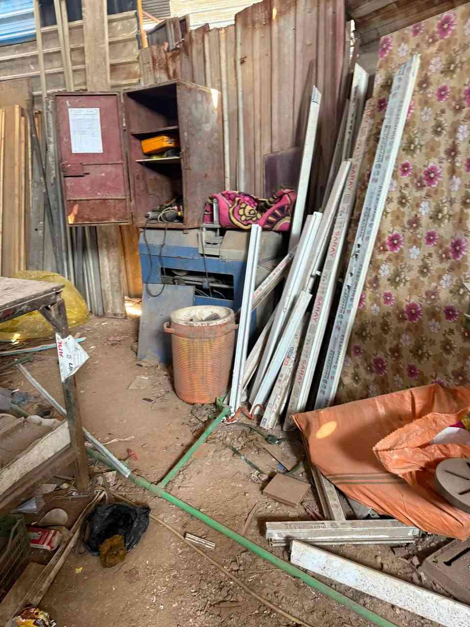 مكينه بيبي سي للبيع 
عنوان :بغداد مدينه الصدر نهايه شارع الاورفلي
رقم:***********

