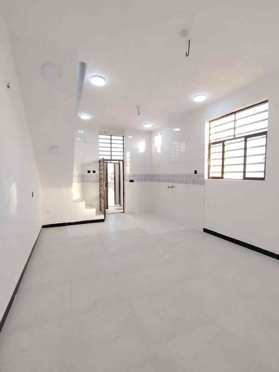 دار للبيع  50 م🏠 ***********

✅ مشمول بقرار التطويب صرف

بسعر /19 / مليون مع المجال

موقع /نجف 🏡شارع الحولي مال المطار عمود/ 314 

البناء 🏡 

غرفه/صاله/مطبخ معزول/ صحيات/مكشوفه

بناء مرتب/ اساس + سقف كونكريت /طابوك

ألخدمات 🏡 #بعد_عن_سوق_100م

ماء/كهرباء/ ***********
