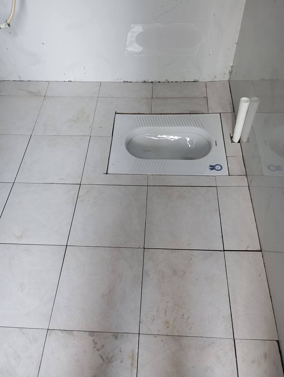 كادر لتطبيك جميع اعمال السيراميك والبورسلين جدران ارضيات دراج***********
