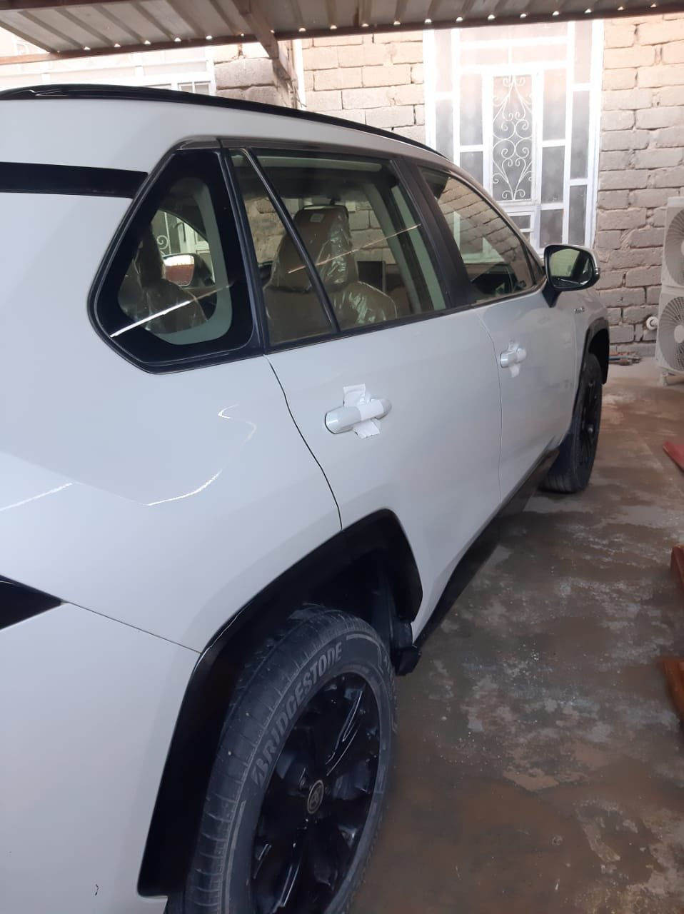 السلام عليكم راف فور للبيع موديل 2023 عبد الطيف جميل 
ممشى 16 الف السعر 42 مليون وبيها مجال للطيبين كفاله عامه مكان صلاح الدين تكريت
***********‭
