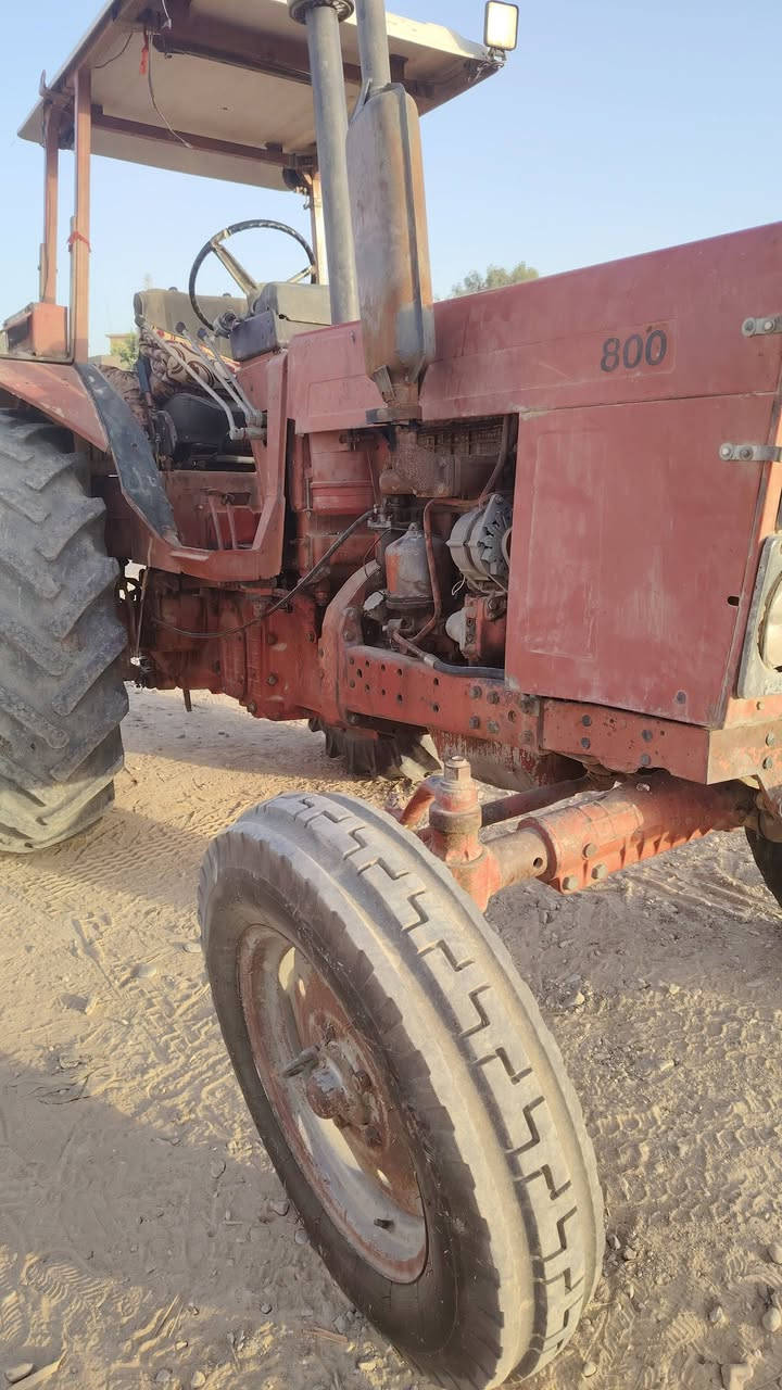 تركتر بلاروس للبيع جاهز عل شغل رقم صلاح الدين مكان التركتر ناحيه العباسي ***********
