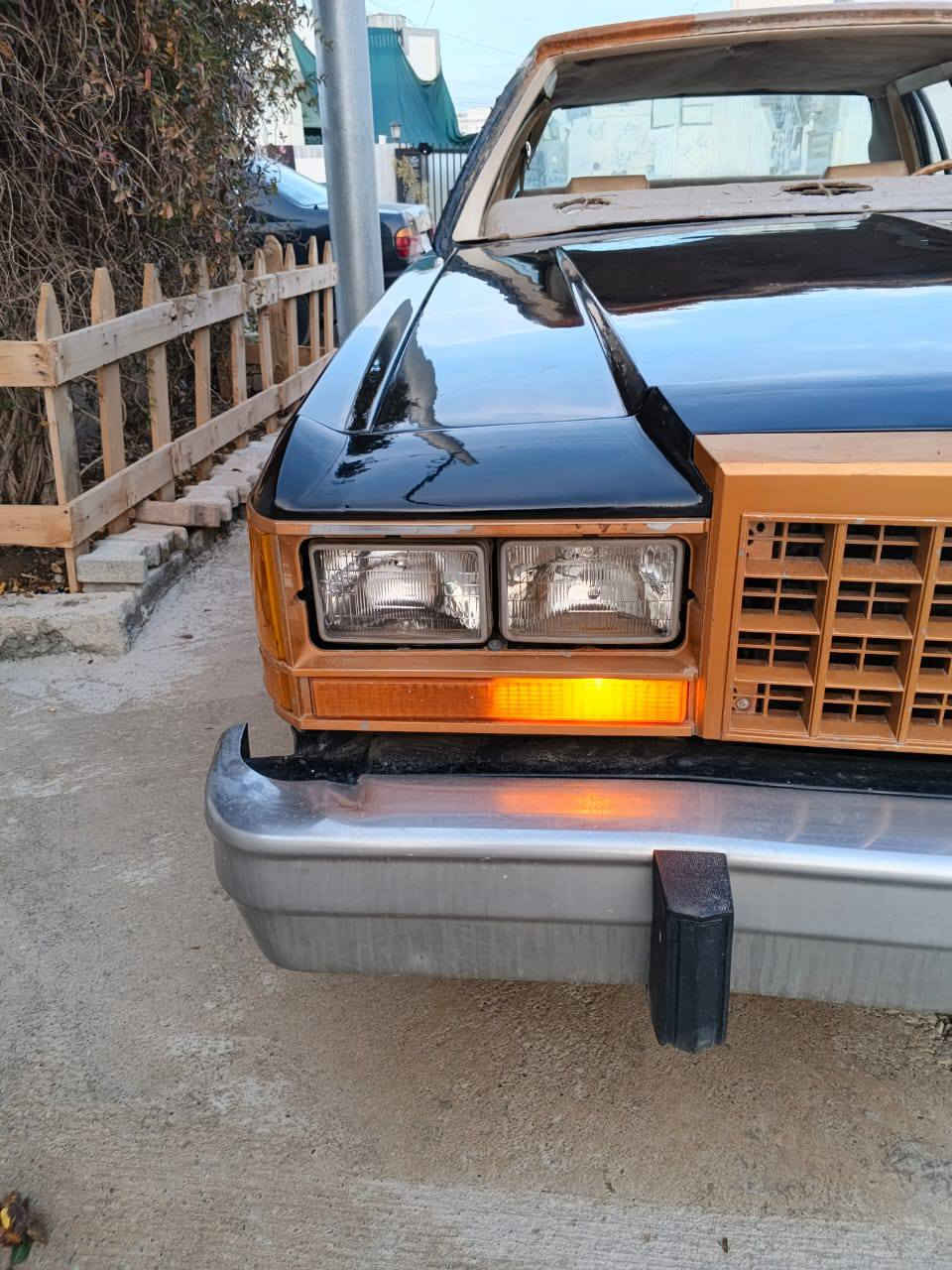 فورت فكتوريا موديل 82 كير محرك لكزز 8 سلندر بس جام امامي مابي رقم بغداد صاحبه متوفي بشرط كير محرك صدر كوله بشرط بدون اي ضربه رقم *********** كركوك, العراق
