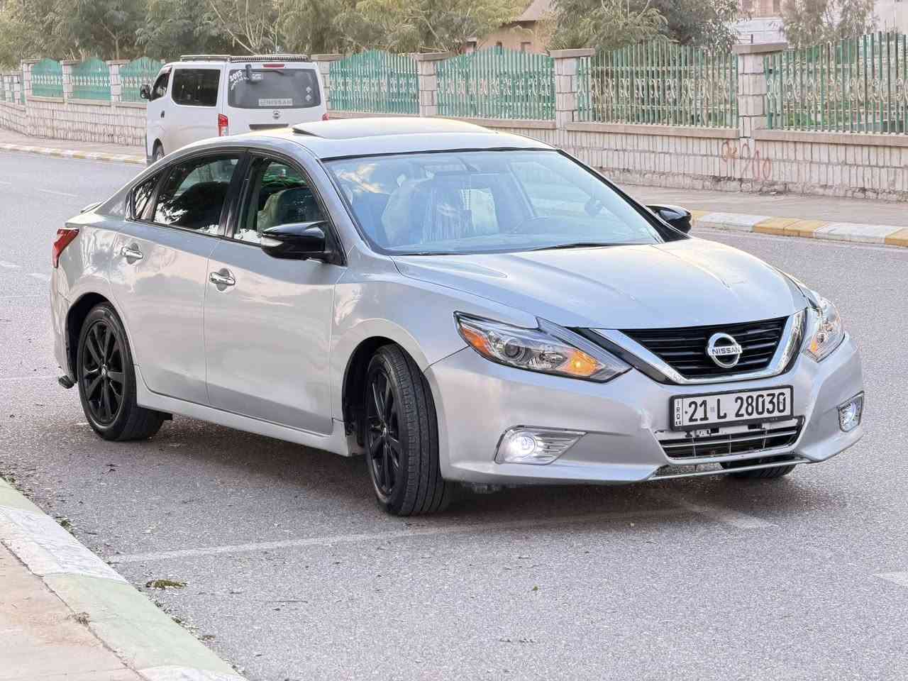 نسيان التما موديل 2017 موصفات SL يعني فول فول موصفات رادارات اشاير بل مري ويل كروم 17 لايتات ناصي عالي زنون سلايت كشنات جلد تتفه تبريد  كامره خلفي بيبان بصمه شغال عن بعد سياره صدر تايرات جديد سياره بيها 5 قطع صبغ بدون دواخل كير محرك مكفول رقم سليمانيه سنويه الغايت 2030 جديد مكان سياره كلار تابعه سليمانيه  
السعر 107 وبيها مجال 
الرقم ***********
