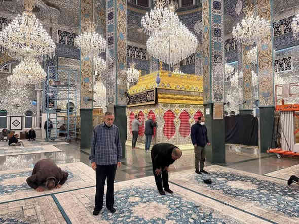 سوريا تفتح أبواب مقام السيدة زينب أمام الزائرين العراقيين واللبنانيين اعتباراً من الشهر المقبل

شركـــــة وردة الياسمين للسياحة والسفر
عنوانك للتميز دائما وابدا
التميز نحنا من نصنعا
***********
الاستاذ حيدر الكنعاني
الاتصال 🤙 وتساب
