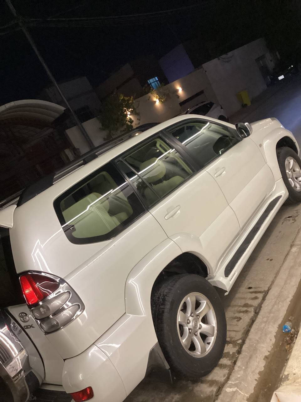 ماشاء الله 🧿
برادو 2008 شركة ساز
ماشيه 121 الف 
سبير ما نازل 
محرك 4 سلندر 2700 سوبر برغي ما مفتوح
كير محرك حداديه كلها ع شرط سيارة استلام شركة زيرو 
رقم اربيل بئسمي هزه وفحص جديد 2029 
كفاله عامه عامه حته ربل مال بيبيان دعاميات كفاله 
كامره خلفيه اصليه 
شاشه اصليه 
حساسات خلفيه
2 سويجات شركة 
منضومة زنون ناصي 
كشاف ضباب خلفي 
كتلوكات شركة وغراضها
صاج ملكي 
4 كلوبات جوه الكشن 
ABS نضام 
مانع انزلاق 
مري شفط لكزز 
الشراي يتصل وخادم وممنون 🤍
النجف الاشرف 
***********
