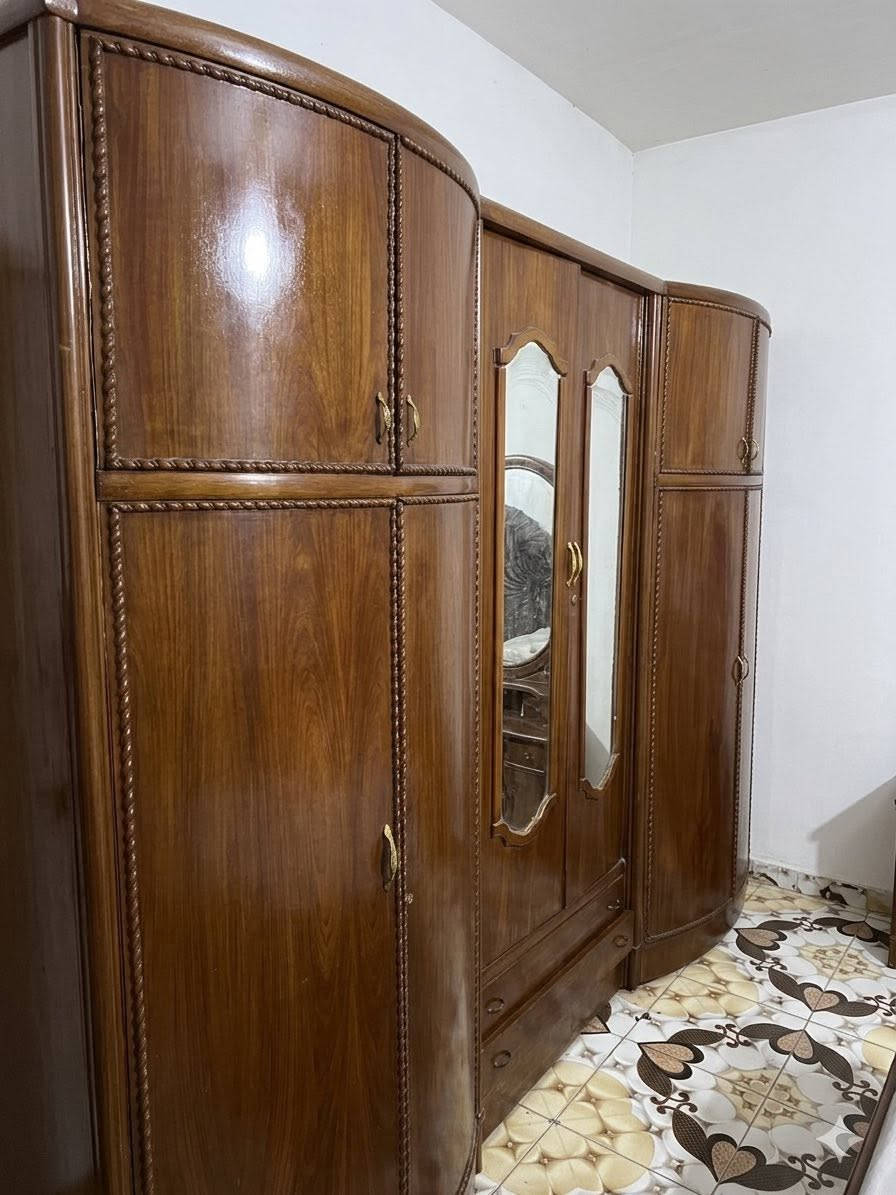 غرفة نوم صاج اخشاب 8 قطع مستعملة والنظافة نسبة 80‎%‎ اضرار بسيطة والبوفية فيها جرار سعرها 475 وبيها مجال التواصل خاص 🤍مكاني بغداد


**إذا كنت صاحب هذا الإعلان وتريد حذفه لأي سبب، رجاءا أرسل رسالة إلى الدعم الفني**