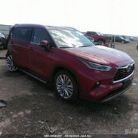 هايلاندر لمتيد بلاتينيوم • ٢٠٢٤ • ماشيه ٥٠٠٠