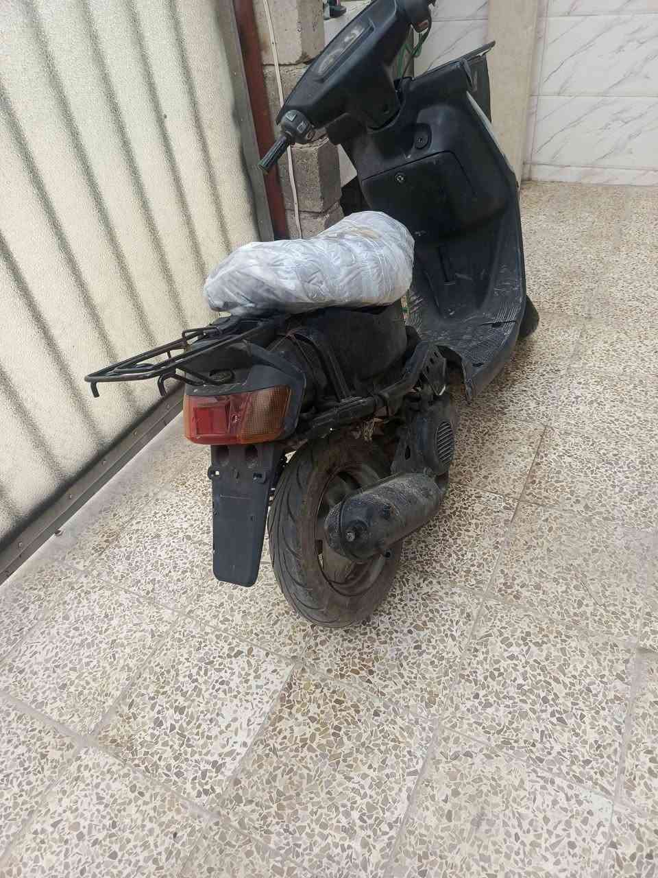 ماطور للبيع شغال وايرمن شغال السعر /١٢٠ /  وبي مجال ***********
