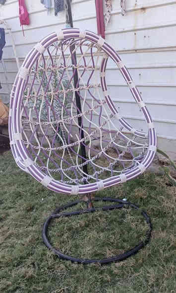 السلام عليكم
مرجوحة ام العش 
السعر  75وبيها مجال 
المكان بغداد المشتل 
***********
يوجد واتساب او اتصال
