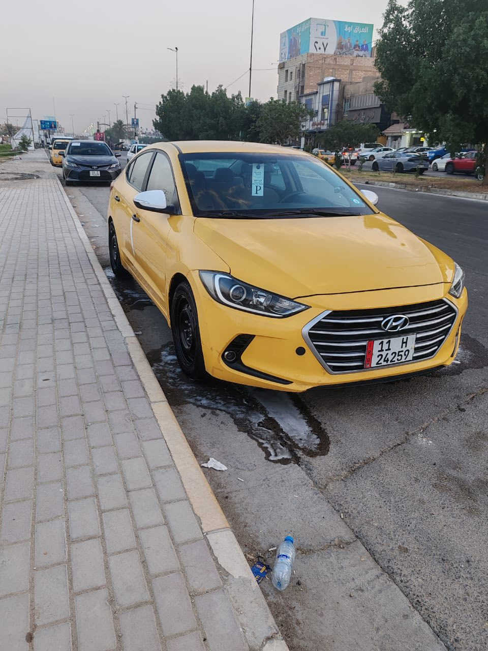 سلام عليكم النترا مديل 17 رقم بغداد بسمي مصفره هيئ وغرامات مكينه وكير جدد الفين حادثهه باب السايق مبدل وبيهه جاملغ خلفي بلعراق بارد *********** السعر 120وبيهه مجال  مكاني كربلاء
