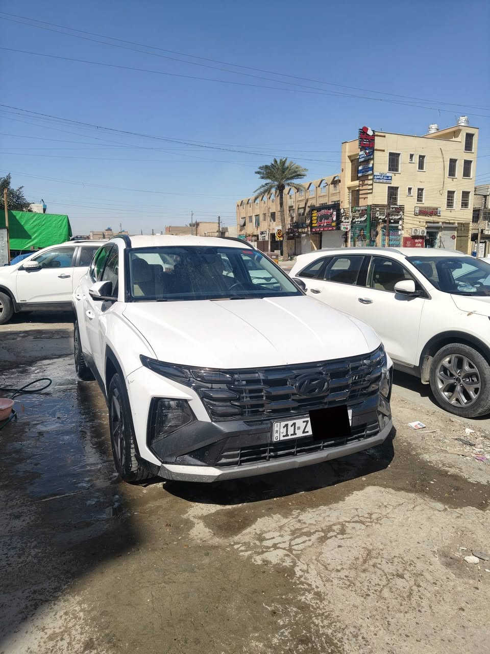 توسان خليجي 2025 رقم بغداد و مكاني كذلك بغداد السيارة نظيفة بيها رصعة و مرجعة بارد بالباب الخلفي الايمن و خدش بسيط بالچاملغ الامامي ماشية ٣٦ الف قابل للزيادة سعرها 228 و بيها مجال بسيط
***********
