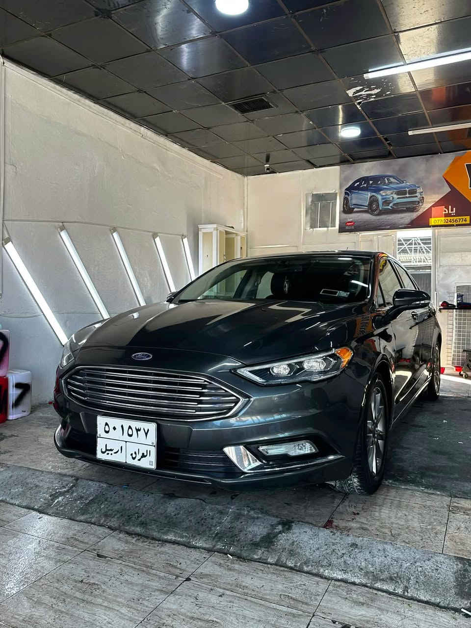 فۆرد فیوشن ٢٠١٧ مەکینە ١٥ تۆربۆ بەشەرت، تەحویل وبەناوکردن بەشەرت فول مواسەفات کوشن جلد و هیتەر، گێڕ ماوس و تەبرید مەرکەزی، دەرگا بەسمە، تەبرید و کارەبای و سەنەوی و تەقەو ڕەقەی بەشەرت ، سەیارەکە ٦ پارچەی کلێرە بەبێ دەعم ئێرباگی نەتەقیوە هەتا دەعامیەکانیشی بیلادیە ، هەموو شتی بیلادیە و گێرو مەکینەی بەشەرت, ٧ وەرەقەی خەرامە لەسەرە سەیارەکە هەموو گیانی بەشەرتە بڕاوەو وەرگەڕاو بەشەرت سەیارەکە لە کۆیەیە سعری ۱٠٥ معامەلە 
ژمارەی مۆبایل :
*********** كويسينجاك, أربيل
