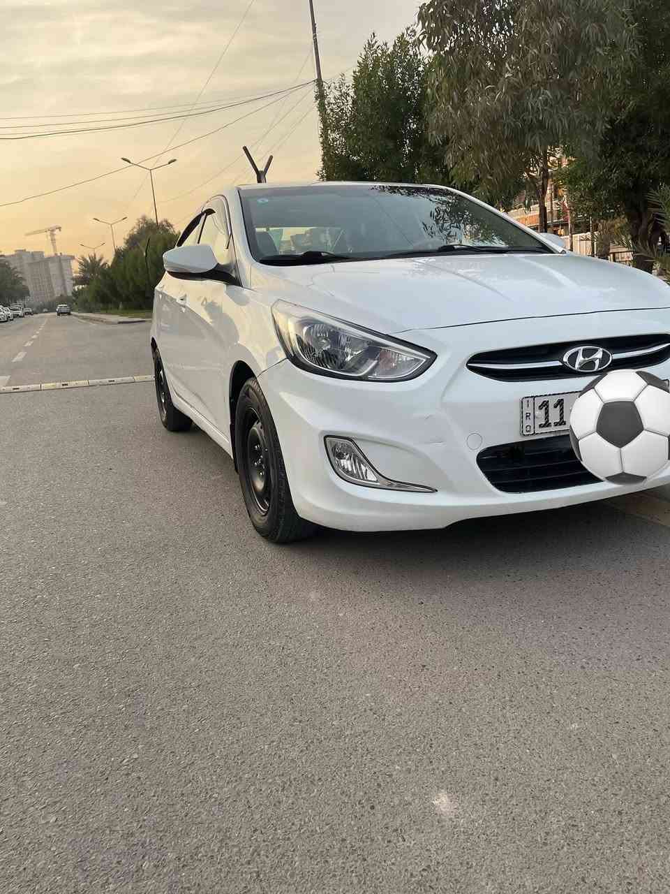 السلام عليكم
هونداي اكسنت خليجية فول مواصفات 1/1 موديل 2016 مكفولة كفاله عاااامه من  الضربة والصبغ والتبديل
عدا  فعصه موضحه داخل المنشور 

رقم بغداد الانكليزي لوحات جديده بأسمي 
سياره كلشي مناقصه جدا نظيفه امانه 

-كير محرك بلاديات ممفتوحات كفاله
-حجم 1600 دوش قطرتين المرغوبه 
-كير اوتماتيك
-نظام Eco 
-لدات زنون  حاجب 
-تبربد +تدفئه شغالات فول 
-صدر جديد تخم تاير جديد
-فتحة سقف سلايد روف
-شاشة كامرة 
- اشاير بالمري 
-داخل لونين بيجي واسود

السعر:-123 $ بيه مجال

العنوان :-بغداد الحريه دور نواب الضباط

 الرقم :- ***********
