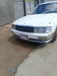 تويوتا كراون • مكينة وكير • سوق الشيوخ