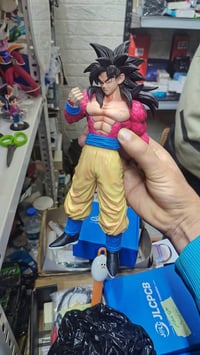 ١٤٦ قطعة • شخصيات مشهورة • قابلة تركيب