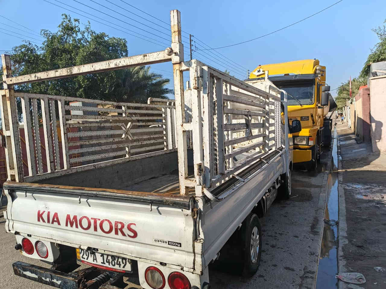 السلام عليكم كيا حمل موديل 12 مكينه 2700 رقم ماستر انجليزي سياره نظيفه جديده سعر 95 بها مجال قليل*********** اتصل على هذا الرقم
