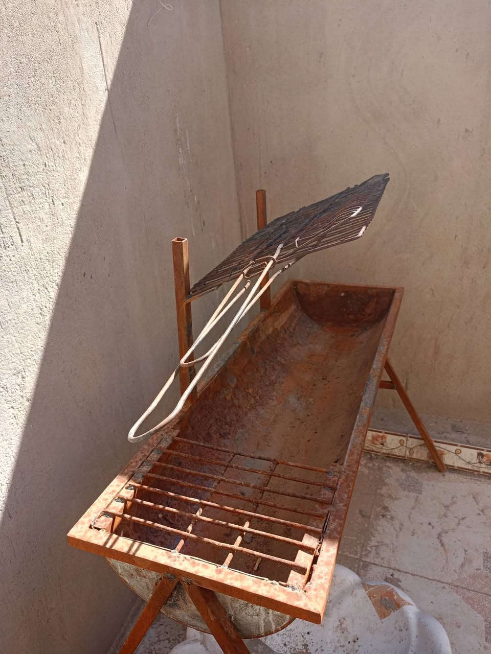 منقله الطول متر وعرض 50سانتم
جديده لبيع سعر 50المو شراي لا يتعبني ***********
