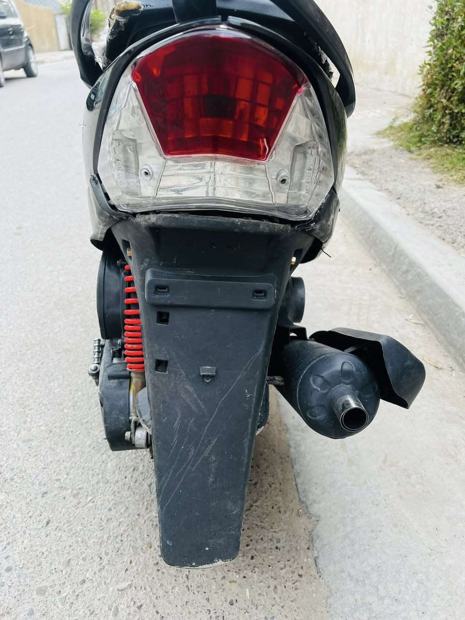 عندي ماكس عدله نضيفه كامله كله شغال مكينه ناعمه سلف وهندر شلعه ومعدل صالنصه رياضي fm اوراق كامله المكان الغزاليه السعر 400 الشراي يخابر وهذه رقمي ***********
