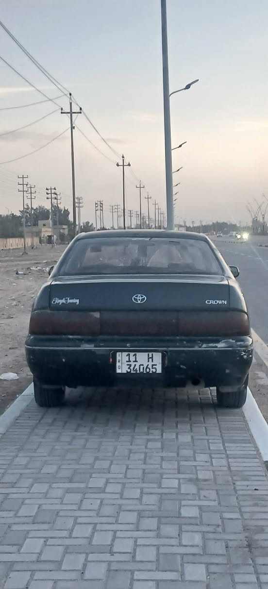 عيني سلام عليكم سياره بطه منتصل للبيع سياره مكافوله العيب شرعي وضربه القويه محركه مكفول الكير الخميس شاده كارتون كهربائيات كله شغاله  سنويه مامنتهيه بسمي رقم بغداد مشروع وطني مكاني بصره زبير ***********
