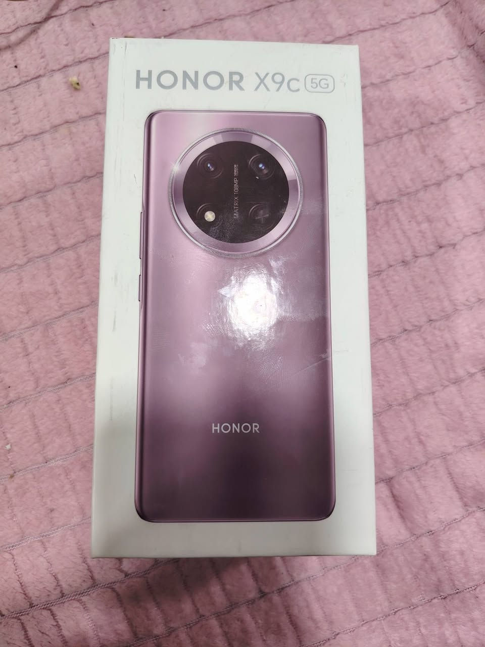 السلام عليكم تلفون هونر x9c ذاكره 256 ويا كارتونه وشاحنه مراوس فقط ب ايفون مكاني بغداد الزعفرانيه للاستفسار ***********
