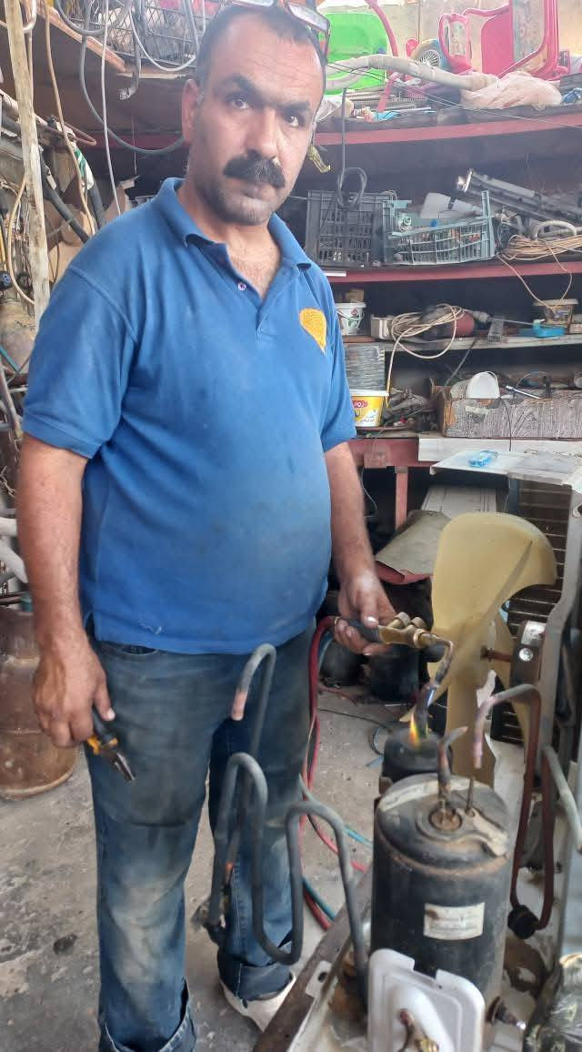 صيفك بارد ومضمون مع "أبو إبراهيم للتبريد" ❄️
خبرة أكثر من 10 سنوات في عالم التبريد والتكييف
​يا الله.. توكلنا على الله.
​مستعدون لتلبية كافة طلبات:
🏠 البيوت | 🏢 الدوائر الحكومية | 🏭 الشركات والمكاتب
​خدماتنا التي ستبهرك:
​شحن غاز أصلي: أنواع (R22 و R410).
​تبديل الكنبريسرات: تجهيز وشد بأعلى كفاءة وضمان.
​صيانة دقيقة: (تبديل كابستر، كنكتر، وإلغاء الصمام العاكس).
​غسل احترافي: يرجع الجهاز وكالة وقلل العطلات
​لماذا تختارنا؟ سرعة بالموعد، أمانة بالعمل، 
​📍 العنوان: شقق المصافي - قرب مدارس الأردبيلي.
​للتواصل والحجز (اتصال + واتساب 🟢):
​📞 ***********
📞 ***********
​"ثقتكم هدفنا.. وشعارنا الأمانة والإتقان"
​ملاحظة
