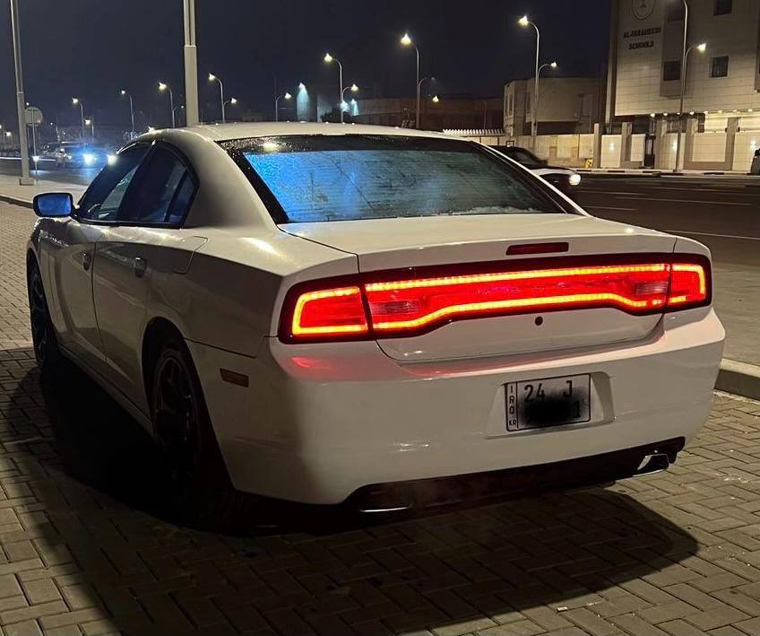 جارجر ادوات كصه جنطه ادوات موديل ١٤ سياره جاهزه العنوان بصره سعره ٤٨ هاذا رقمي بيه وتساب ***********
