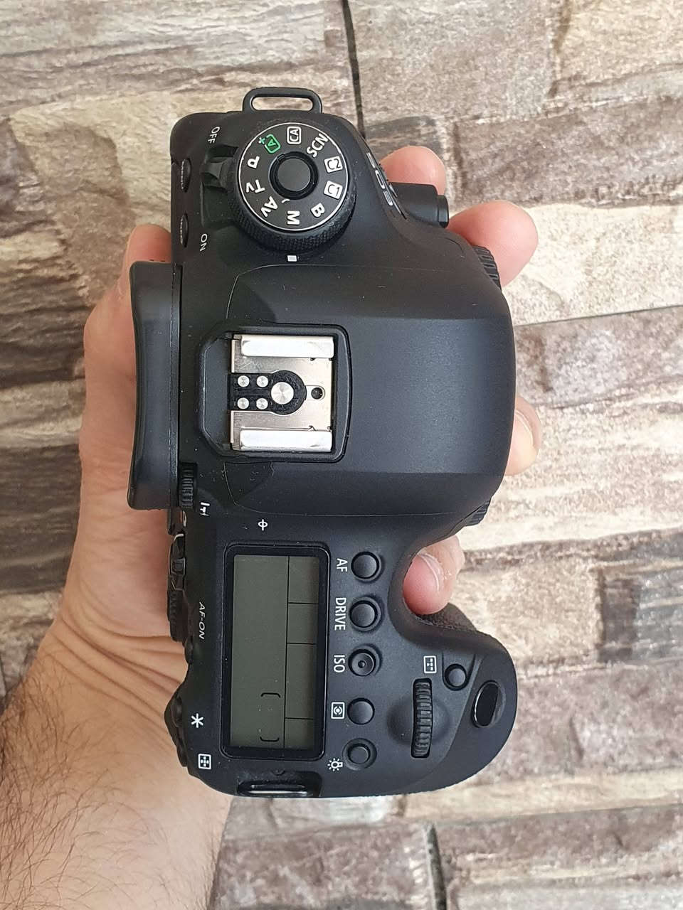 كانون ٦دي مارك ٢ سعرها مليون و ١٥٠
شتر 24k
زوم كانون ٧٠-٢٠٠ سعرها ٤٦٥ ألف 
نظيفات %١٠٠ الشاري يتفضل خاص.


**إذا كنت صاحب هذا الإعلان وتريد حذفه لأي سبب، رجاءا أرسل رسالة إلى الدعم الفني**