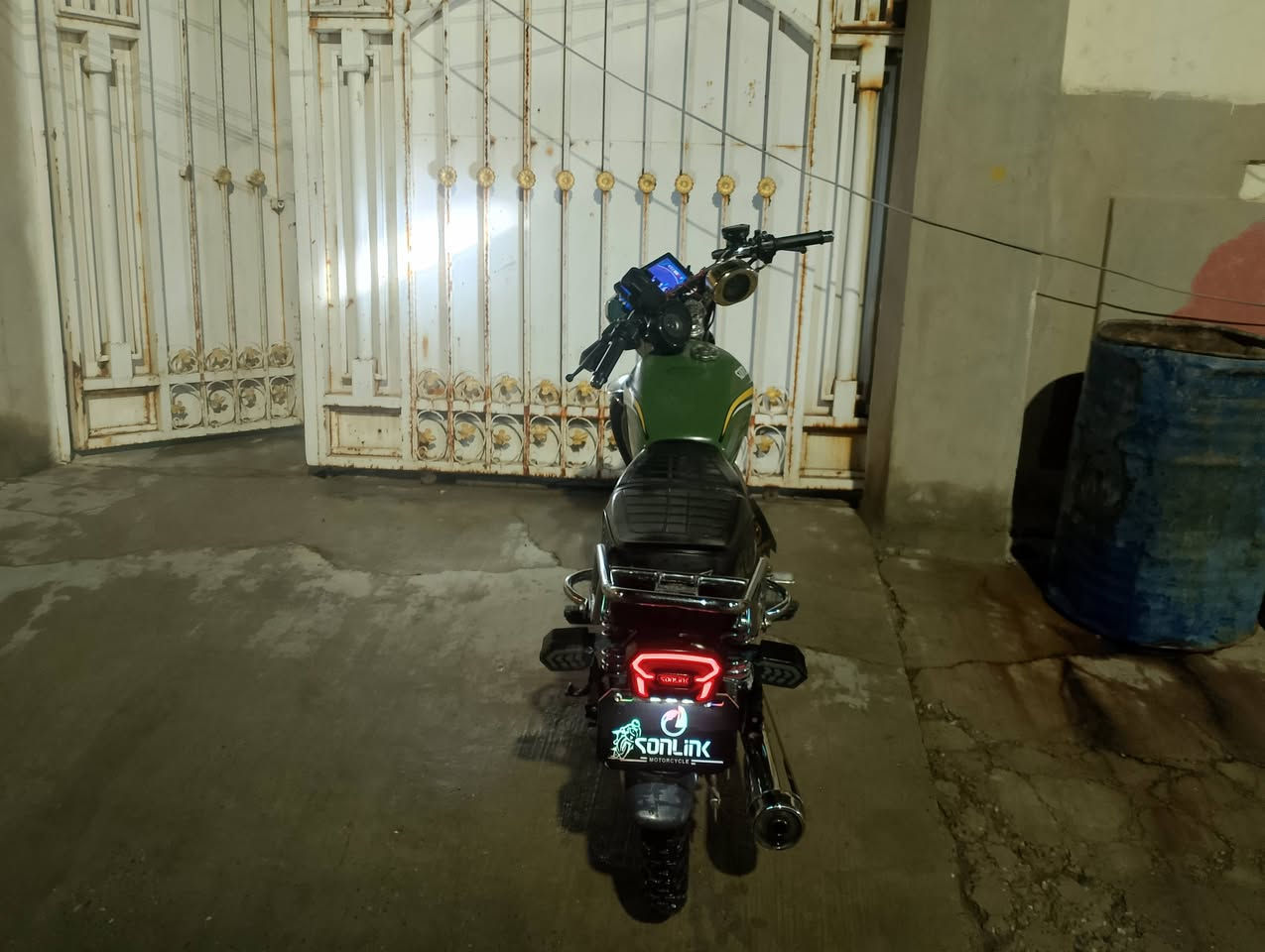 السلام عليكم تايكر للبيع مديل 25برغي مامبدل بي السعر خاص او ***********
