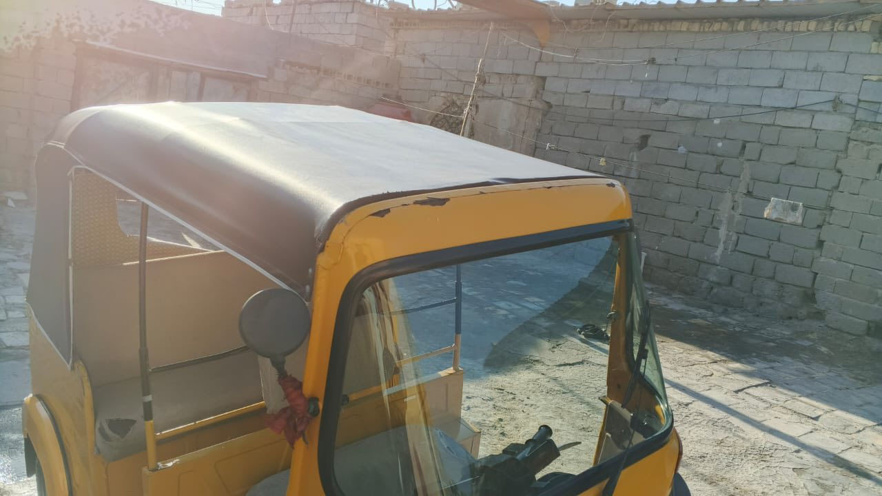 سلام عليكم تكتك باجاج موديل 2020 تكتك. نضيفه ما مفتوحه رقم و سنويه سعر 5ملاين ونص قفل *********** المكان القبله قرب المدرسه العمار
