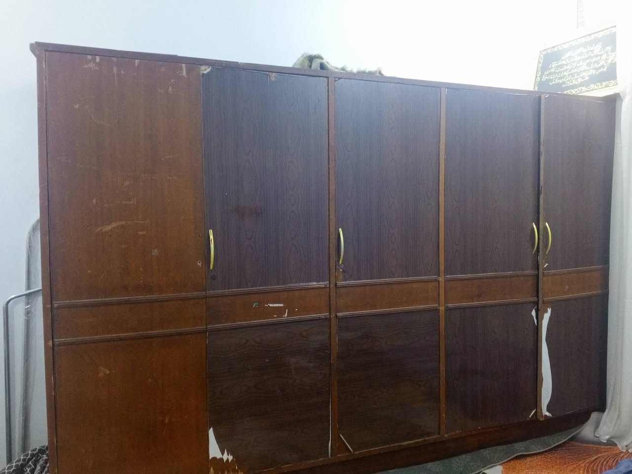 السلام عليكم
كنتور ابو الخمس ابواب مع بوفيه للبيع السعر 120 وبي مجال للشراي مكان كربلاء حي الغدير منطقه الاولى


**إذا كنت صاحب هذا الإعلان وتريد حذفه لأي سبب، رجاءا أرسل رسالة إلى الدعم الفني**